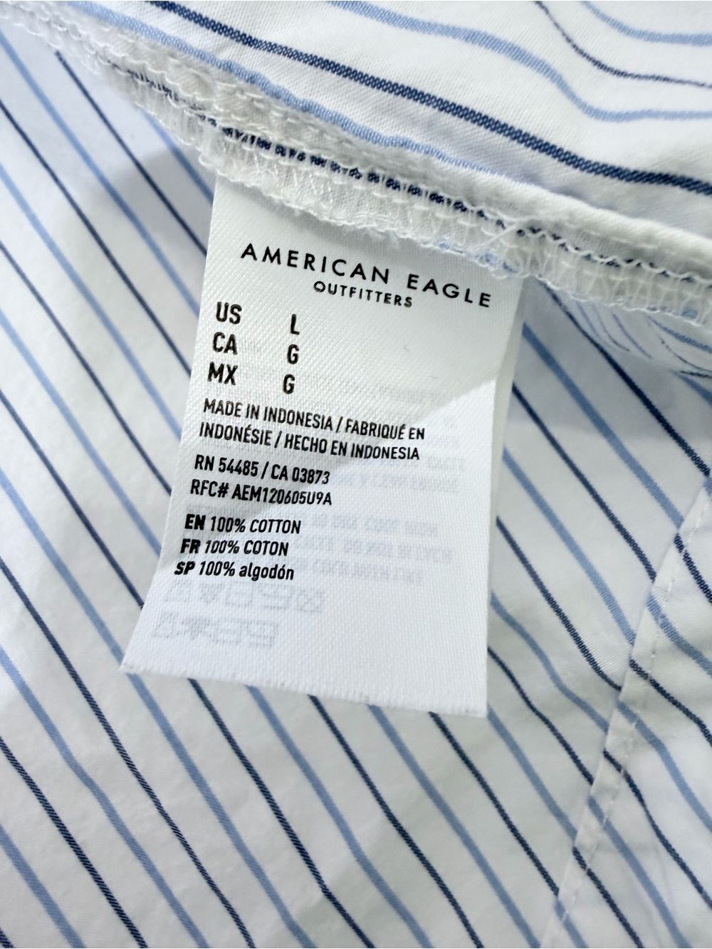 Striped Button-Up Crop Shirt in Blue and White Striped - Picture 4 of 11